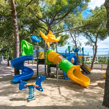 Prázdninový areál Villaggio Baia Del Monaco