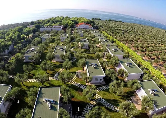 Villaggio Baia Del Monaco Üdülőpark