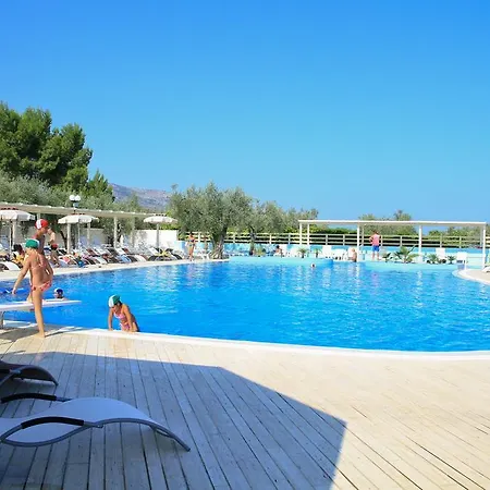 Villaggio Baia Del Monaco